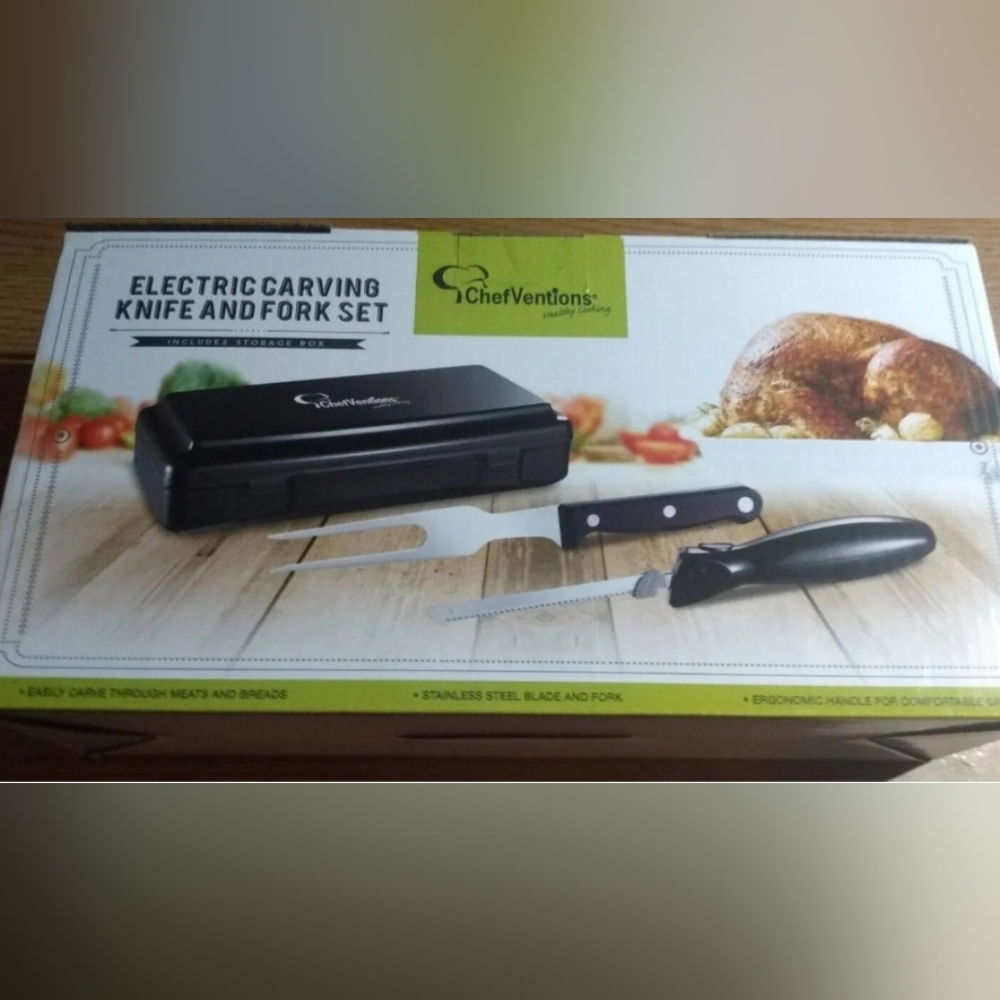 Electric Carving Knife & Fork Set with storage box, NEW
